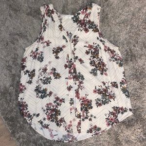 Love this shirt Size 0x Maurices